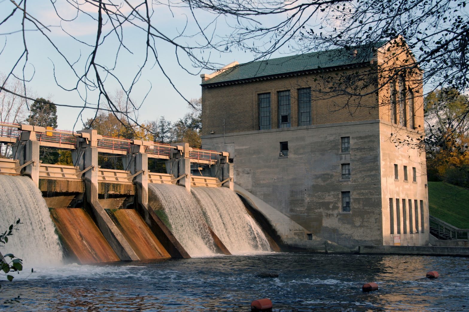 Barton Dam on Huron River in An Arbor